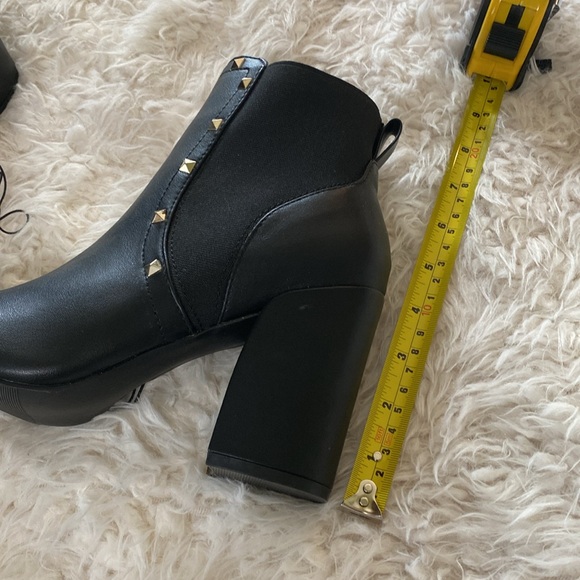 New Mari A. Black boots - Picture 8 of 8